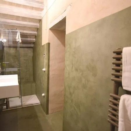 Borgo Colognola - Dimora Storica Pension Cenerente Buitenkant foto