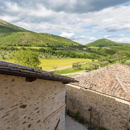 Borgo Colognola - Dimora Storica Pension Cenerente Buitenkant foto