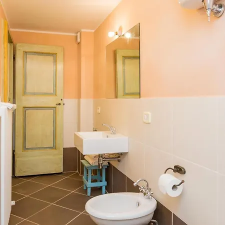 Borgo Colognola - Dimora Storica Pension Cenerente Buitenkant foto