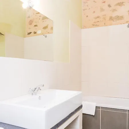 Borgo Colognola - Dimora Storica Pension Cenerente Buitenkant foto