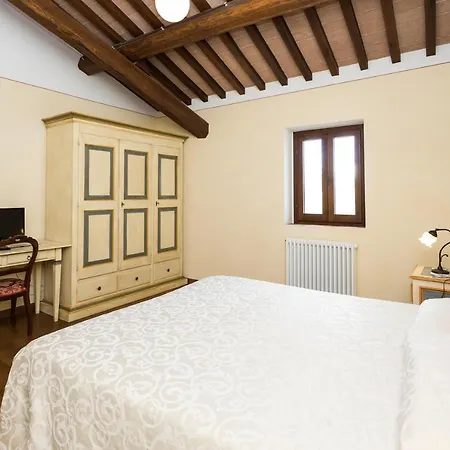 Borgo Colognola - Dimora Storica Pension Cenerente Buitenkant foto