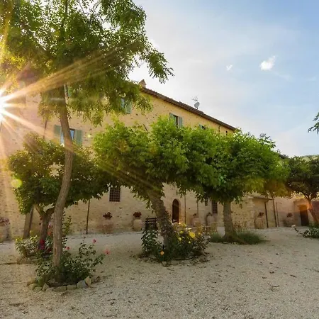 Borgo Colognola - Dimora Storica Pension Cenerente Buitenkant foto