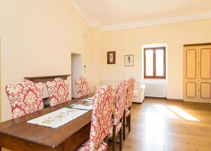 Borgo Colognola - Dimora Storica