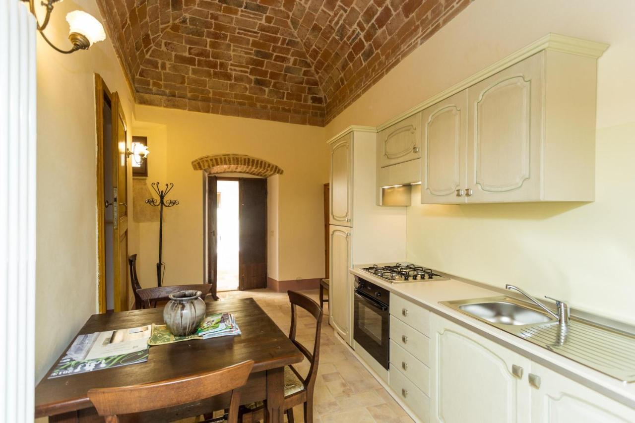 Borgo Colognola - Dimora Storica * Cenerente
